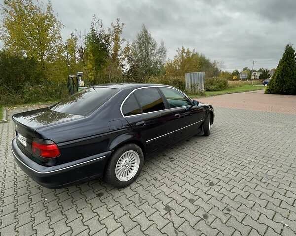 Синий БМВ 5 Серия, объемом двигателя 1.99 л и пробегом 382 тыс. км за 4300 $, фото 5 на Automoto.ua