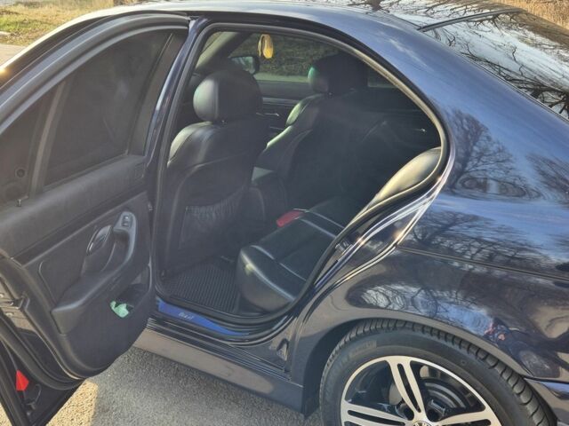 Синий БМВ 5 Серия, объемом двигателя 2.5 л и пробегом 400 тыс. км за 8900 $, фото 11 на Automoto.ua