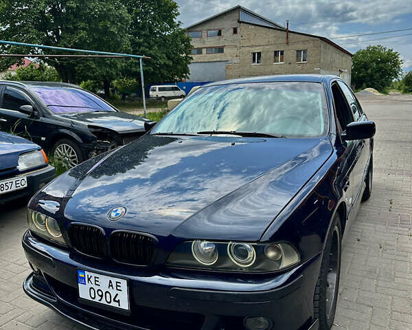 Синий БМВ 5 Серия, объемом двигателя 3.5 л и пробегом 299 тыс. км за 4700 $, фото 18 на Automoto.ua