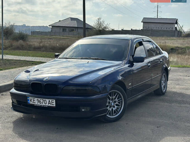 Синий БМВ 5 Серия, объемом двигателя 2 л и пробегом 350 тыс. км за 4800 $, фото 3 на Automoto.ua