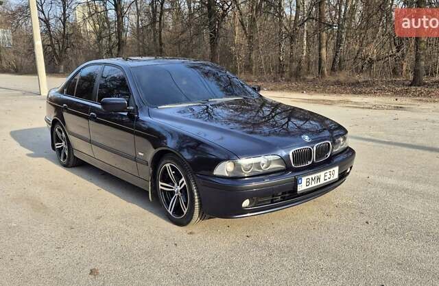 Синий БМВ 5 Серия, объемом двигателя 2.5 л и пробегом 400 тыс. км за 9000 $, фото 6 на Automoto.ua