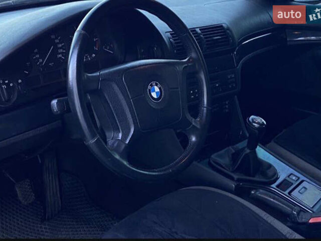 Синий БМВ 5 Серия, объемом двигателя 2 л и пробегом 350 тыс. км за 4800 $, фото 8 на Automoto.ua