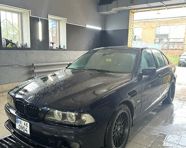 Синий БМВ 5 Серия, объемом двигателя 3.5 л и пробегом 299 тыс. км за 4700 $, фото 19 на Automoto.ua