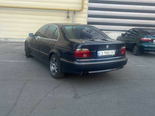 Синий БМВ 5 Серия, объемом двигателя 2.8 л и пробегом 427 тыс. км за 5700 $, фото 6 на Automoto.ua