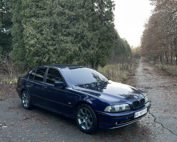 Синій БМВ 5 Серія, об'ємом двигуна 2.49 л та пробігом 330 тис. км за 4200 $, фото 1 на Automoto.ua