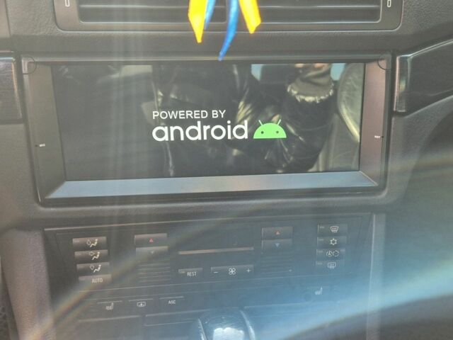 Синий БМВ 5 Серия, объемом двигателя 2.5 л и пробегом 400 тыс. км за 8900 $, фото 18 на Automoto.ua