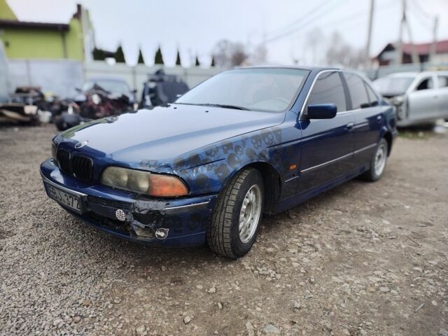 Синий БМВ 5 Серия, объемом двигателя 2.5 л и пробегом 300 тыс. км за 2000 $, фото 5 на Automoto.ua