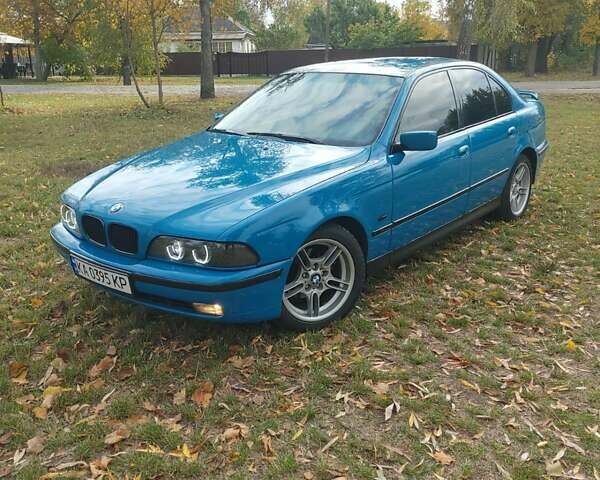 Синий БМВ 5 Серия, объемом двигателя 1.99 л и пробегом 300 тыс. км за 3500 $, фото 3 на Automoto.ua