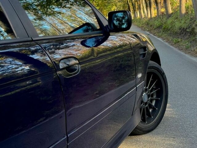 Синий БМВ 5 Серия, объемом двигателя 3.5 л и пробегом 450 тыс. км за 5600 $, фото 3 на Automoto.ua