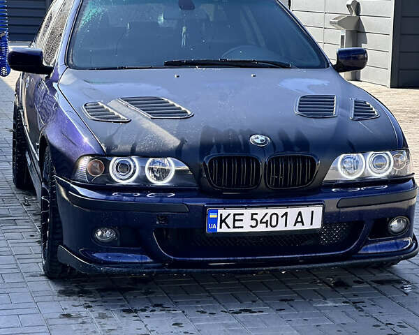 Синий БМВ 5 Серия, объемом двигателя 4.4 л и пробегом 383 тыс. км за 6599 $, фото 24 на Automoto.ua