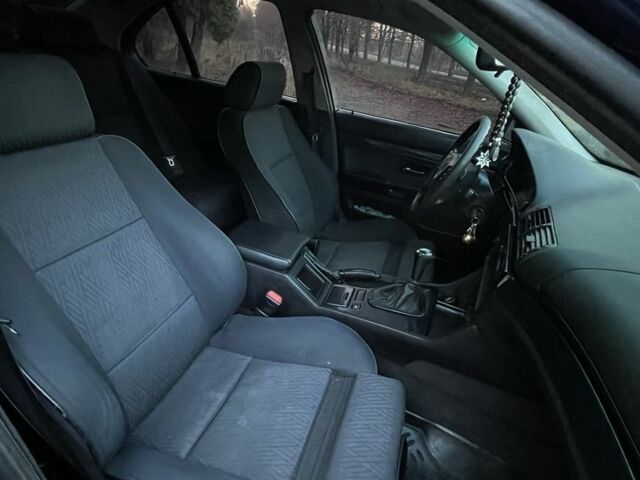 Синій БМВ 5 Серія, об'ємом двигуна 2.5 л та пробігом 330 тис. км за 4200 $, фото 7 на Automoto.ua