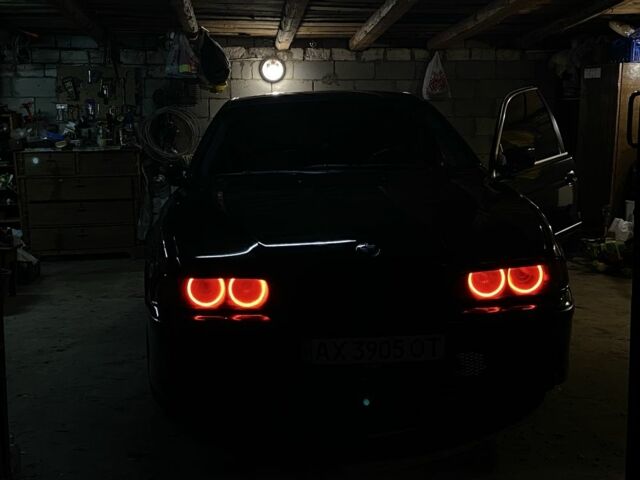 Синий БМВ 5 Серия, объемом двигателя 2 л и пробегом 374 тыс. км за 4500 $, фото 5 на Automoto.ua