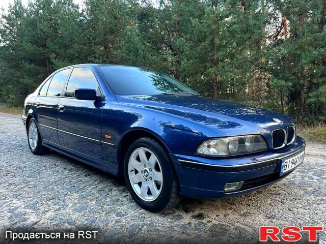 Синий БМВ 5 Серия, объемом двигателя 2 л и пробегом 300 тыс. км за 4900 $, фото 2 на Automoto.ua