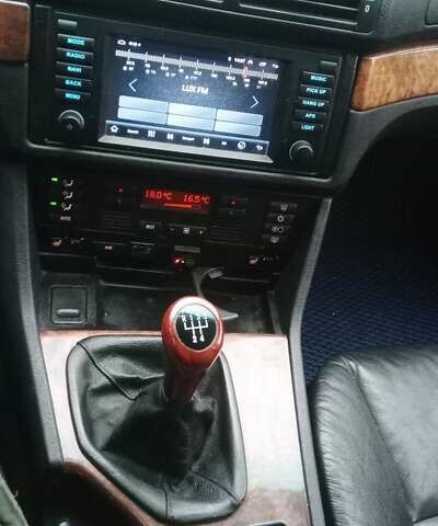 Синий БМВ 5 Серия, объемом двигателя 2.5 л и пробегом 353 тыс. км за 3500 $, фото 7 на Automoto.ua