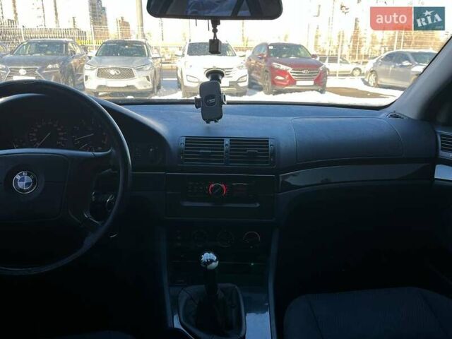 Синий БМВ 5 Серия, объемом двигателя 1.99 л и пробегом 304 тыс. км за 4990 $, фото 12 на Automoto.ua