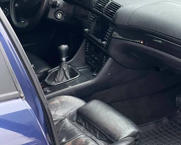 Синий БМВ 5 Серия, объемом двигателя 2.8 л и пробегом 403 тыс. км за 3700 $, фото 12 на Automoto.ua