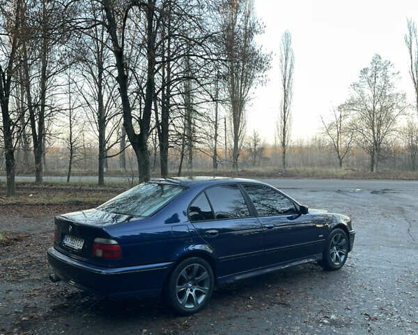 Синій БМВ 5 Серія, об'ємом двигуна 2.49 л та пробігом 330 тис. км за 4200 $, фото 5 на Automoto.ua