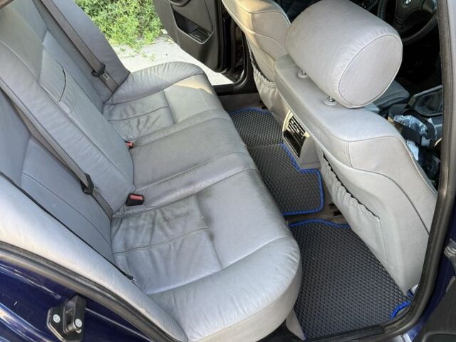 Синий БМВ 5 Серия, объемом двигателя 2.5 л и пробегом 3 тыс. км за 4200 $, фото 7 на Automoto.ua