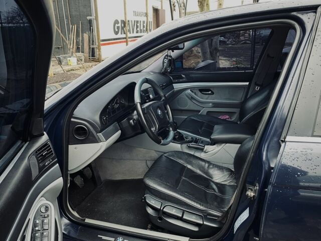 Синий БМВ 5 Серия, объемом двигателя 2 л и пробегом 374 тыс. км за 4500 $, фото 3 на Automoto.ua