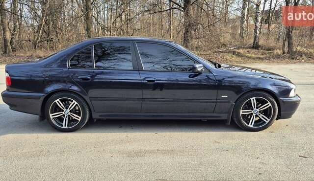 Синий БМВ 5 Серия, объемом двигателя 2.5 л и пробегом 400 тыс. км за 9000 $, фото 3 на Automoto.ua