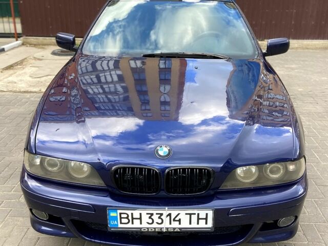 Синий БМВ 5 Серия, объемом двигателя 3.5 л и пробегом 300 тыс. км за 4100 $, фото 4 на Automoto.ua