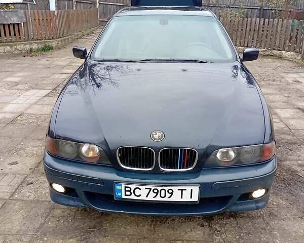 Синий БМВ 5 Серия, объемом двигателя 2.5 л и пробегом 45 тыс. км за 4500 $, фото 8 на Automoto.ua