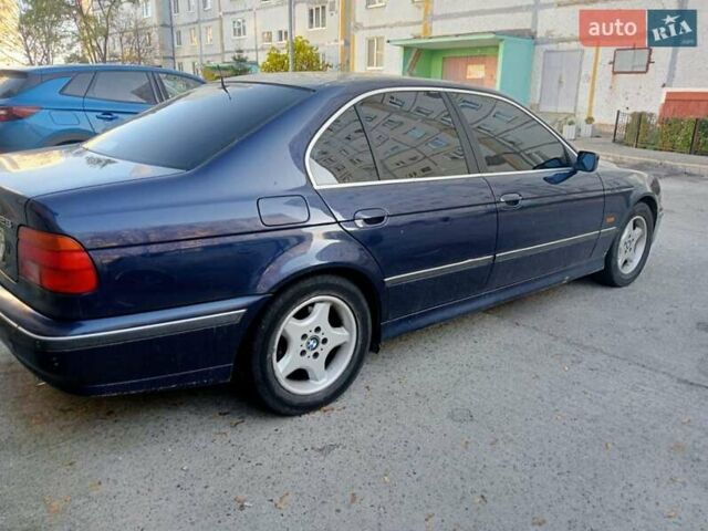 Синий БМВ 5 Серия, объемом двигателя 2.8 л и пробегом 400 тыс. км за 5000 $, фото 6 на Automoto.ua