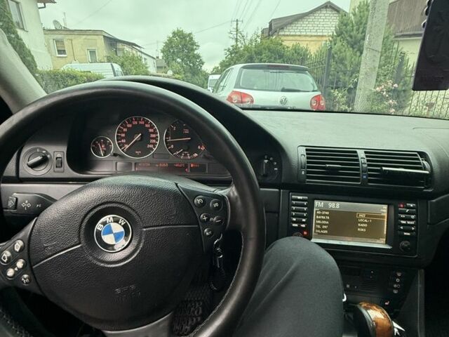 Синий БМВ 5 Серия, объемом двигателя 2.9 л и пробегом 470 тыс. км за 4000 $, фото 11 на Automoto.ua