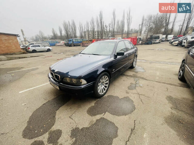 Синий БМВ 5 Серия, объемом двигателя 3 л и пробегом 420 тыс. км за 3800 $, фото 6 на Automoto.ua