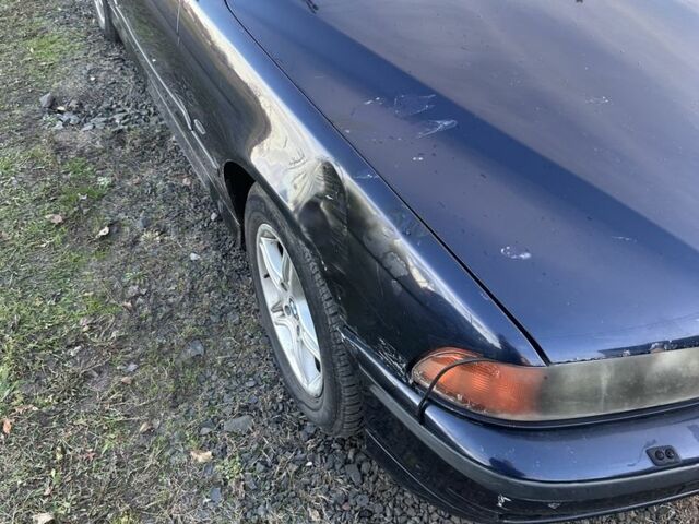 Синий БМВ 5 Серия, объемом двигателя 3 л и пробегом 352 тыс. км за 1900 $, фото 1 на Automoto.ua