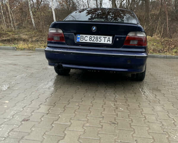 Синий БМВ 5 Серия, объемом двигателя 3 л и пробегом 468 тыс. км за 7000 $, фото 7 на Automoto.ua