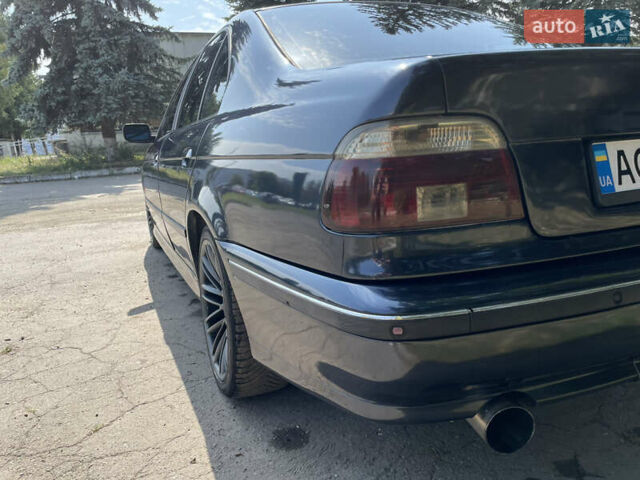 Синий БМВ 5 Серия, объемом двигателя 2.93 л и пробегом 454 тыс. км за 5450 $, фото 12 на Automoto.ua