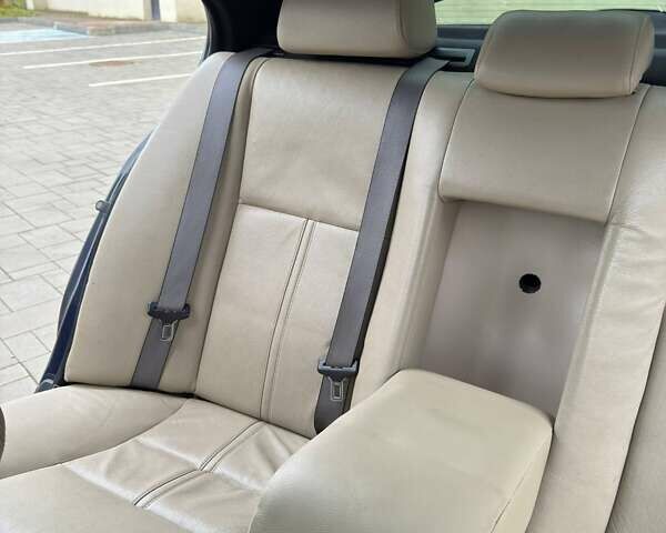 Синий БМВ 5 Серия, объемом двигателя 3.5 л и пробегом 280 тыс. км за 6300 $, фото 19 на Automoto.ua