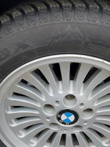 Синий БМВ 5 Серия, объемом двигателя 2.5 л и пробегом 200 тыс. км за 4999 $, фото 2 на Automoto.ua