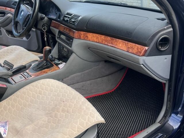 Синий БМВ 5 Серия, объемом двигателя 2.9 л и пробегом 326 тыс. км за 3700 $, фото 7 на Automoto.ua