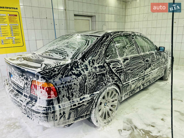 Синий БМВ 5 Серия, объемом двигателя 3 л и пробегом 420 тыс. км за 3800 $, фото 7 на Automoto.ua