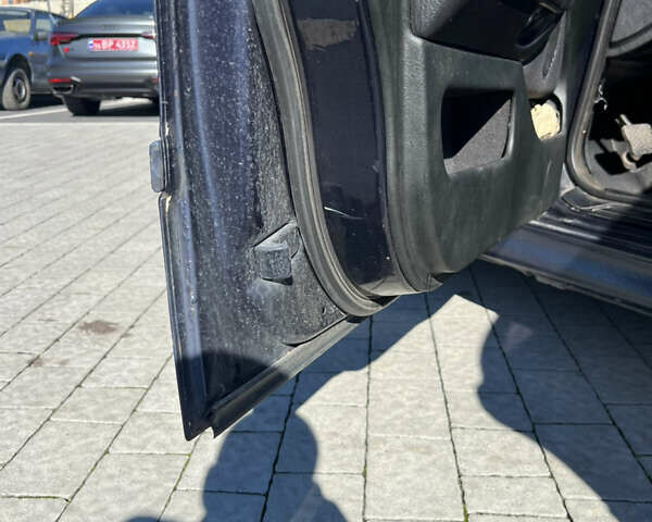 Синій БМВ 5 Серія, об'ємом двигуна 2.93 л та пробігом 426 тис. км за 4999 $, фото 10 на Automoto.ua