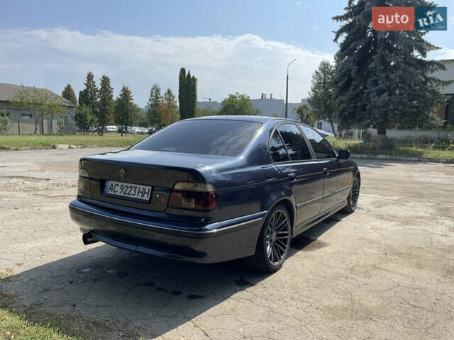 Синий БМВ 5 Серия, объемом двигателя 2.93 л и пробегом 454 тыс. км за 5450 $, фото 10 на Automoto.ua