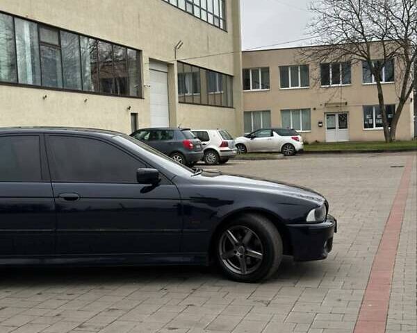 Синий БМВ 5 Серия, объемом двигателя 3.5 л и пробегом 280 тыс. км за 6300 $, фото 4 на Automoto.ua