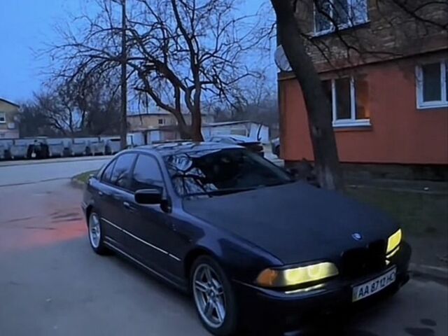 Синий БМВ 5 Серия, объемом двигателя 2.5 л и пробегом 337 тыс. км за 3000 $, фото 1 на Automoto.ua