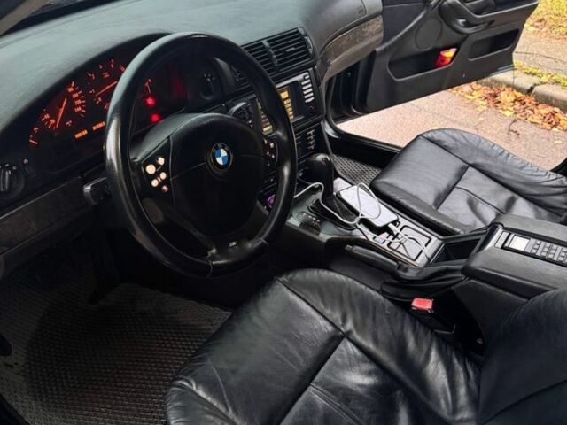 Синий БМВ 5 Серия, объемом двигателя 2.9 л и пробегом 481 тыс. км за 4999 $, фото 6 на Automoto.ua