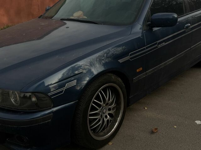 Синий БМВ 5 Серия, объемом двигателя 2.9 л и пробегом 470 тыс. км за 4000 $, фото 1 на Automoto.ua