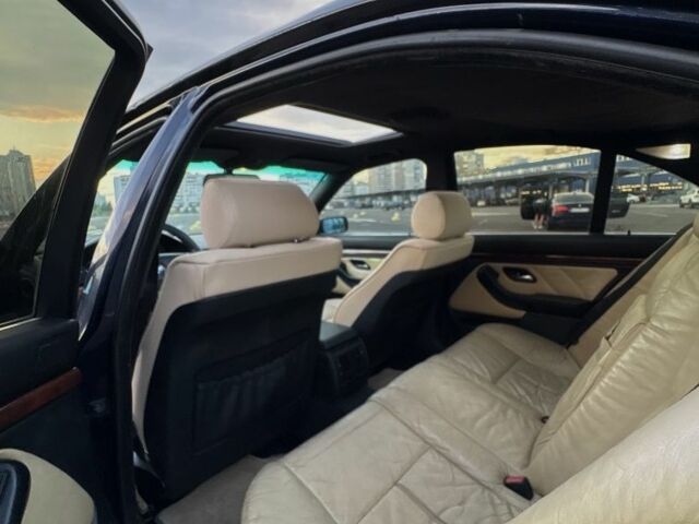 Синий БМВ 5 Серия, объемом двигателя 2.5 л и пробегом 370 тыс. км за 3666 $, фото 5 на Automoto.ua