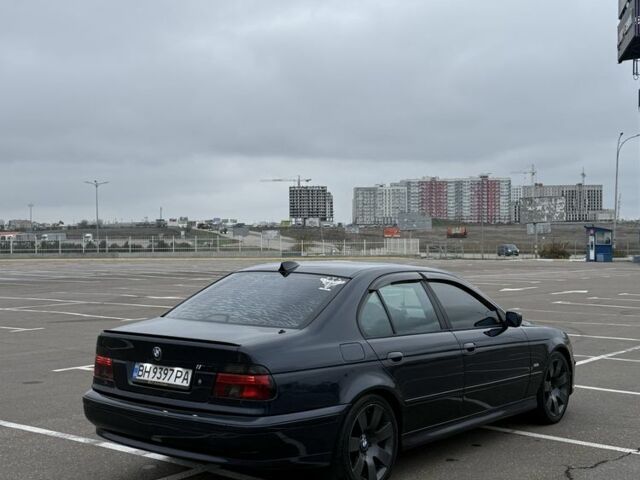 Синій БМВ 5 Серія, об'ємом двигуна 2.5 л та пробігом 300 тис. км за 3999 $, фото 4 на Automoto.ua