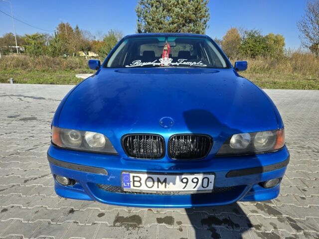 Синій БМВ 5 Серія, об'ємом двигуна 3 л та пробігом 380 тис. км за 2800 $, фото 10 на Automoto.ua