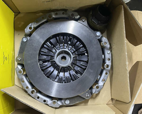 Синий БМВ 5 Серия, объемом двигателя 3 л и пробегом 400 тыс. км за 7800 $, фото 19 на Automoto.ua