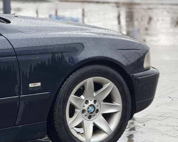 Синий БМВ 5 Серия, объемом двигателя 1.99 л и пробегом 320 тыс. км за 4500 $, фото 3 на Automoto.ua