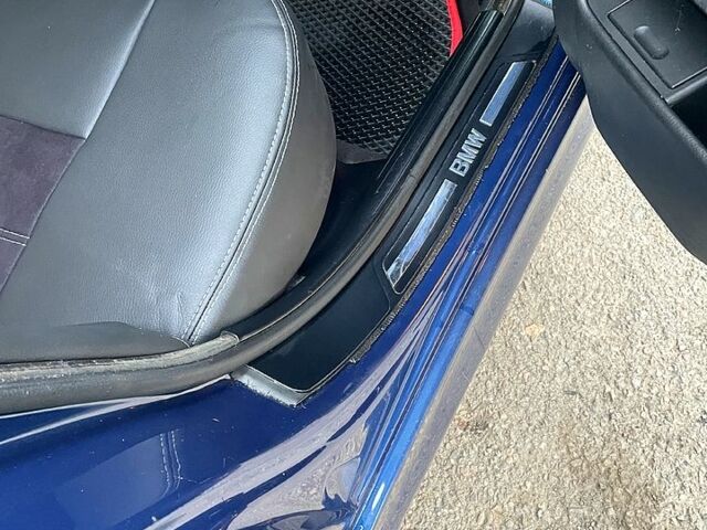 Синій БМВ 5 Серія, об'ємом двигуна 2 л та пробігом 360 тис. км за 4300 $, фото 6 на Automoto.ua