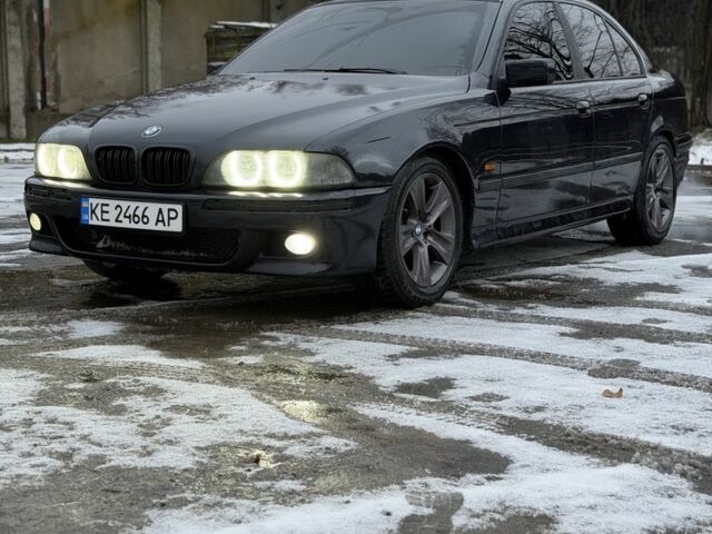 Синій БМВ 5 Серія, об'ємом двигуна 2.9 л та пробігом 400 тис. км за 4400 $, фото 1 на Automoto.ua