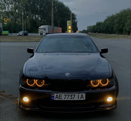 Синий БМВ 5 Серия, объемом двигателя 3 л и пробегом 400 тыс. км за 7800 $, фото 25 на Automoto.ua